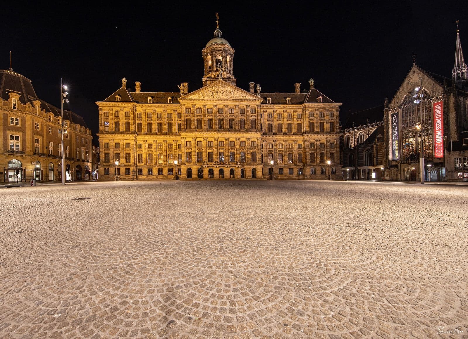 Paleis op de Dam by Covid